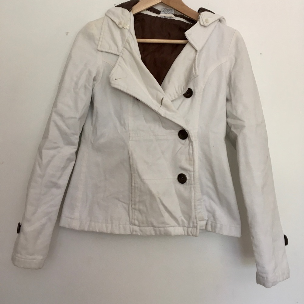 White jacket 🧥 ✨